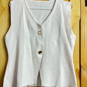 White Sleeveless Knit Vest